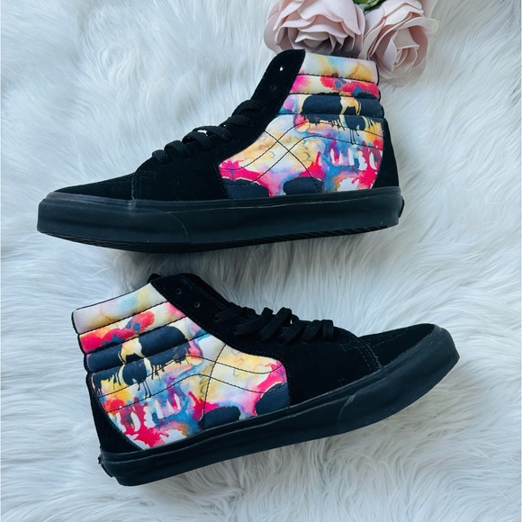 Men’s Vans Sk8-Hi Skull Sneakers - Picture 4 of 6